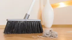 De största misstagen när du torkar damm – så rengör du effektivt utan att dammet kommer tillbaka